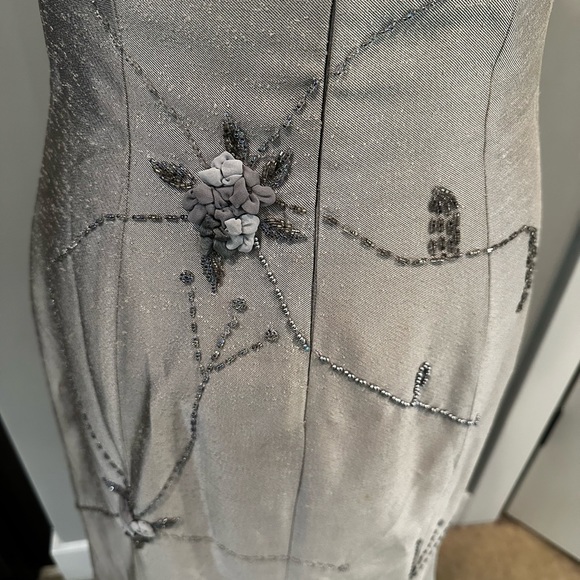 Dress embroidered Gray size M - Picture 6 of 7